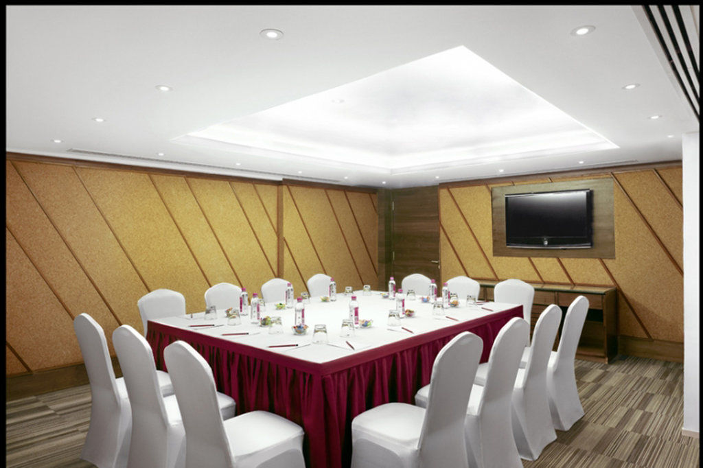 Suba International Sahar Road 4* Bombaj